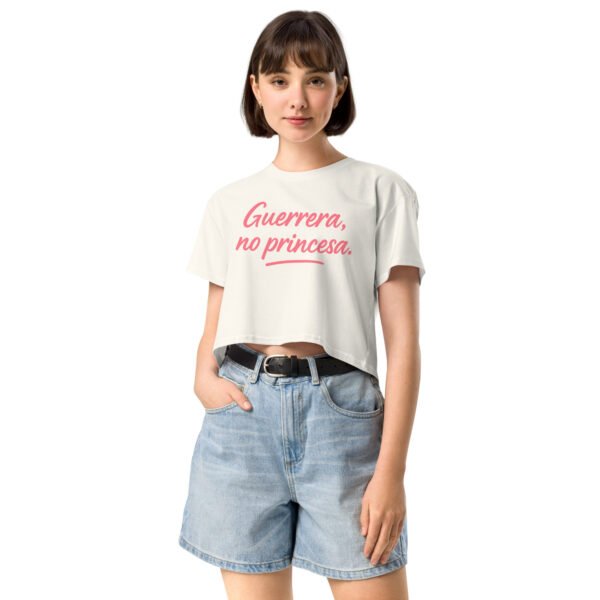 Women’s crop top guerrera no princesa