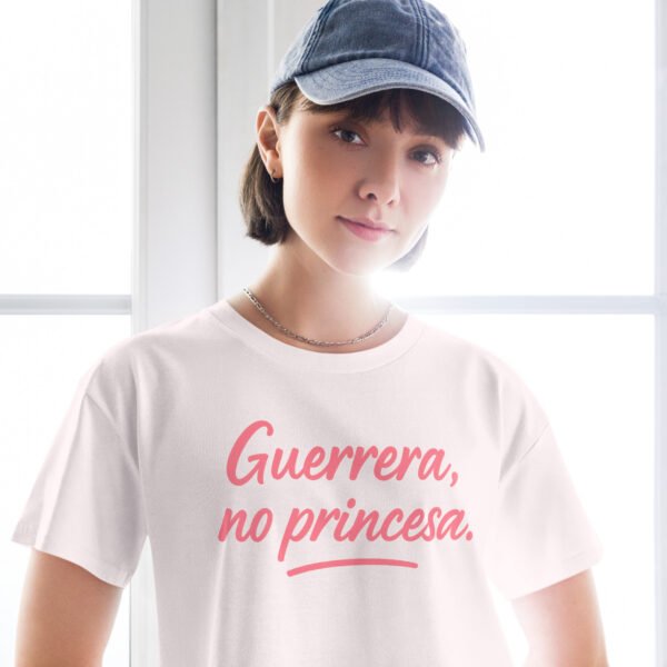 Women’s crop top guerrera no princesa